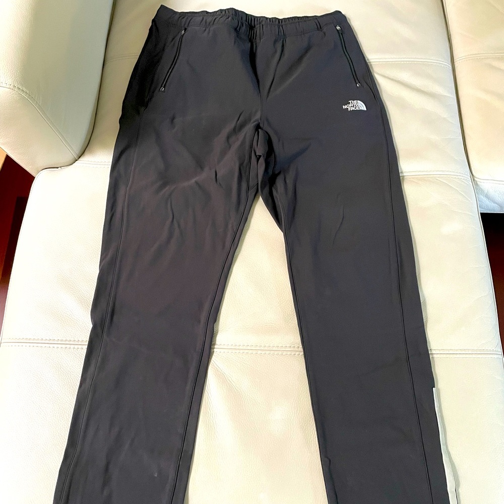 The North Face men’s pants size M
